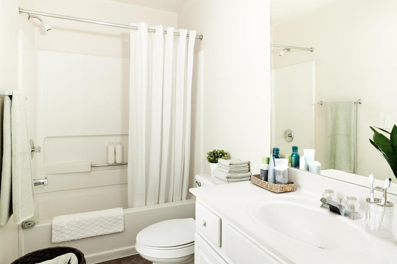Intown Suites Extended Stay Chicago Il - Elk Grove O'Hare Elk Grove Village Esterno foto